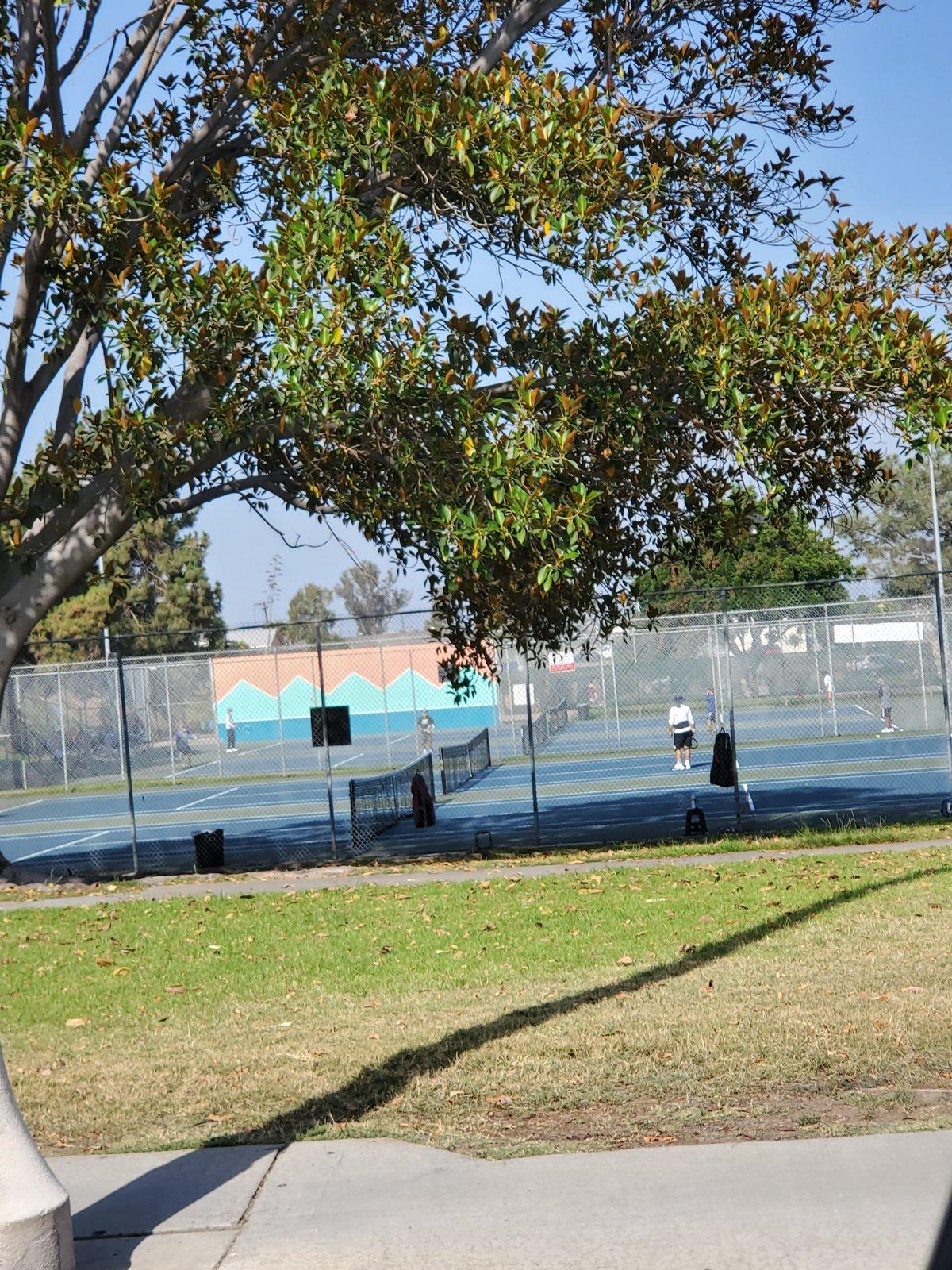 EL Toyon Park
